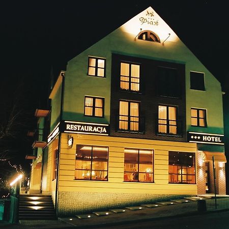 Hotel Piast Cedynia Ngoại thất bức ảnh