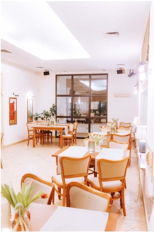 Hotel Piast Cedynia Ngoại thất bức ảnh