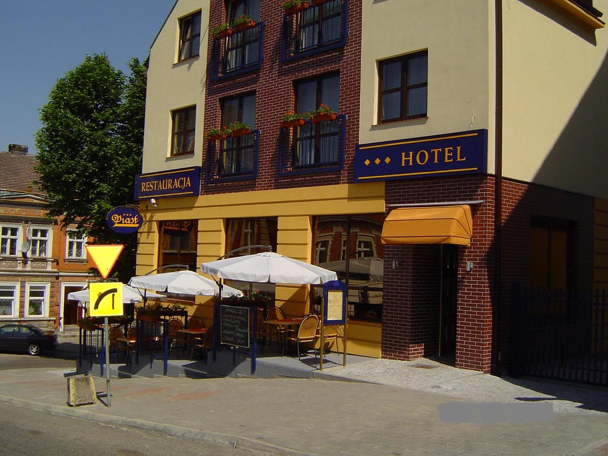 Hotel Piast Cedynia Ngoại thất bức ảnh